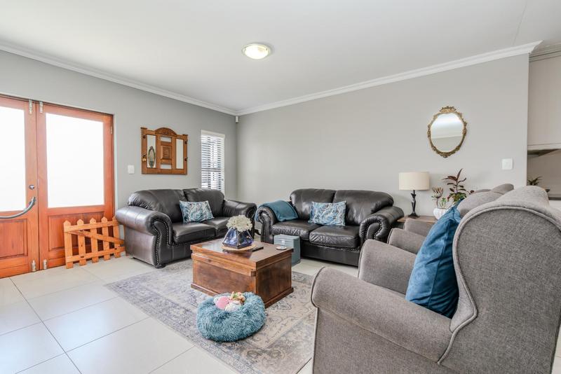4 Bedroom Property for Sale in Calypso Beach Western Cape